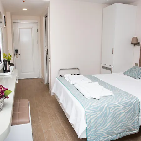 Hotel Asli 3*