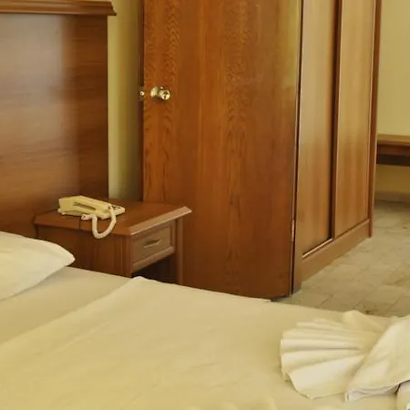 Asli Otel 3*