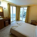 Asli 3* Μαρμαρίς